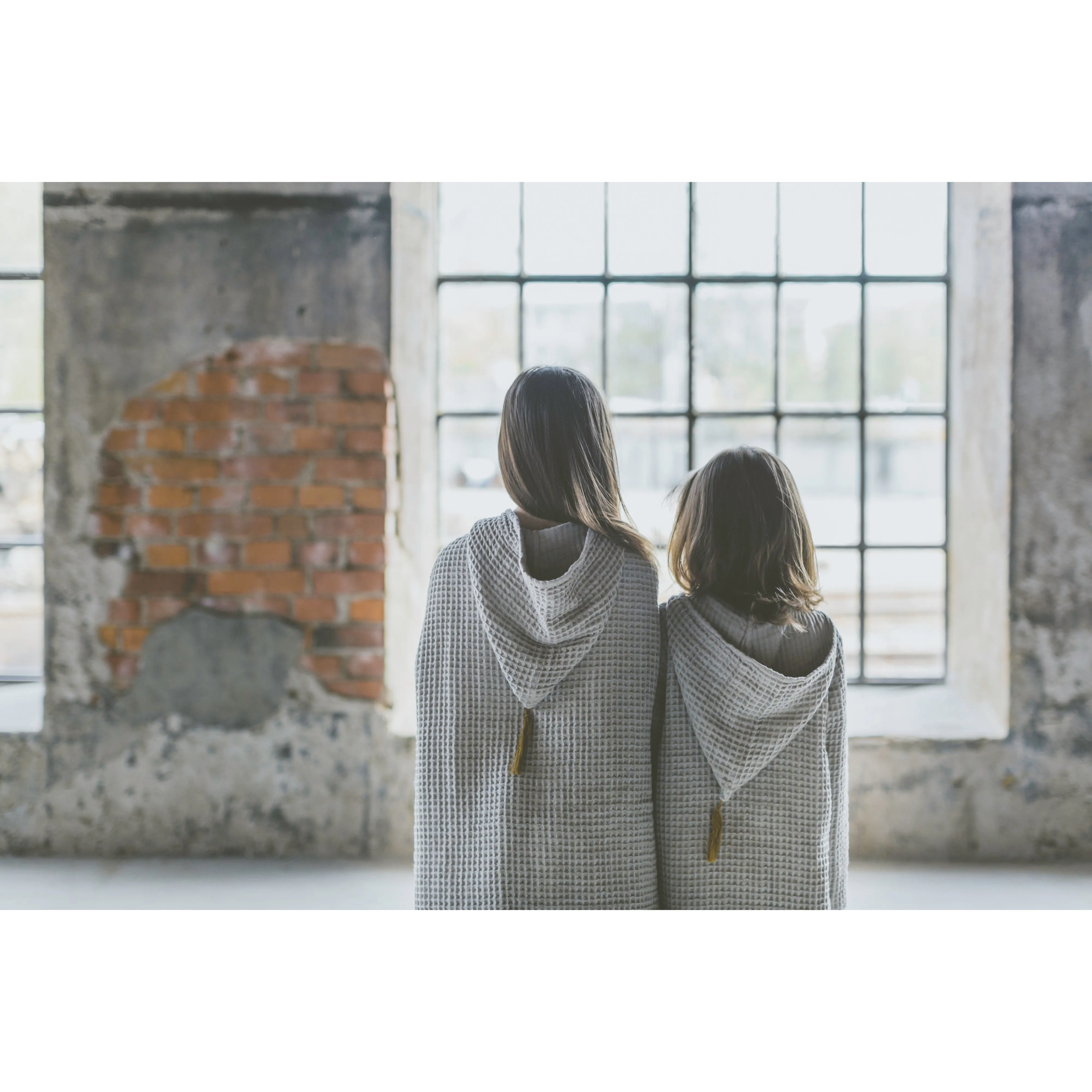 Numero 74 Poncho Towel White